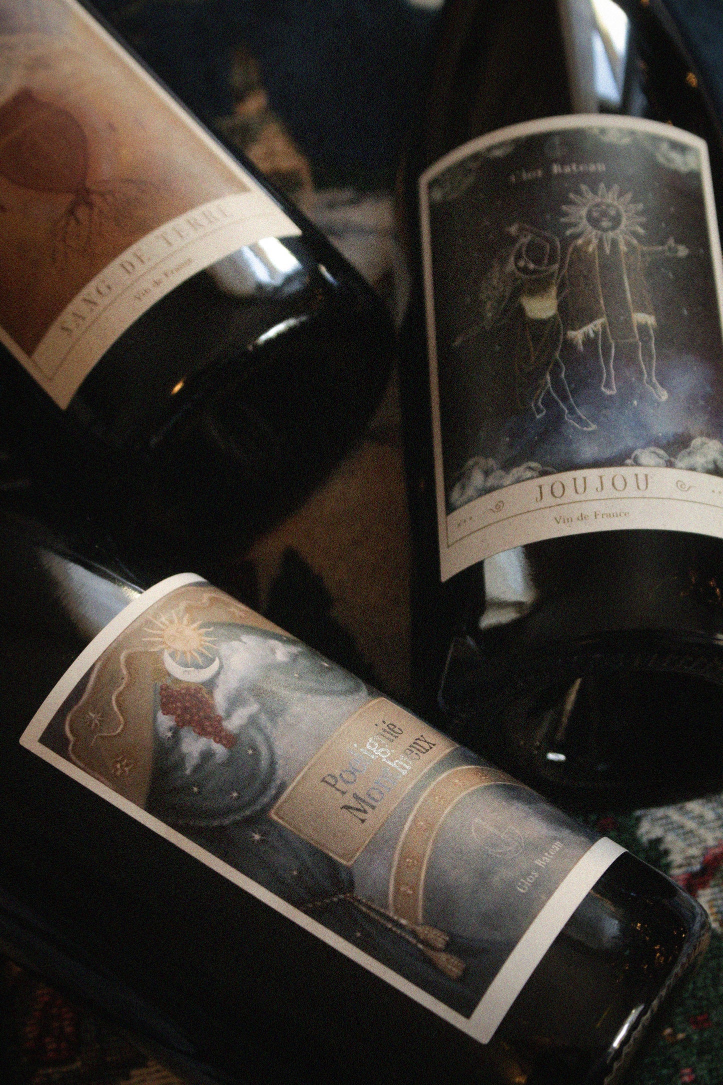 // Make it a Clos Bateau Christmas BOX //